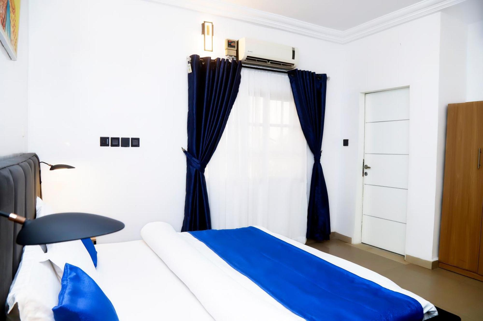 Western Dreams Hotel Abuja Exterior photo