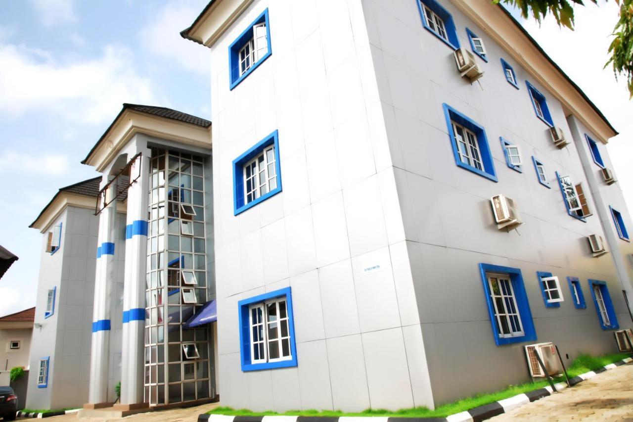Western Dreams Hotel Abuja Exterior photo