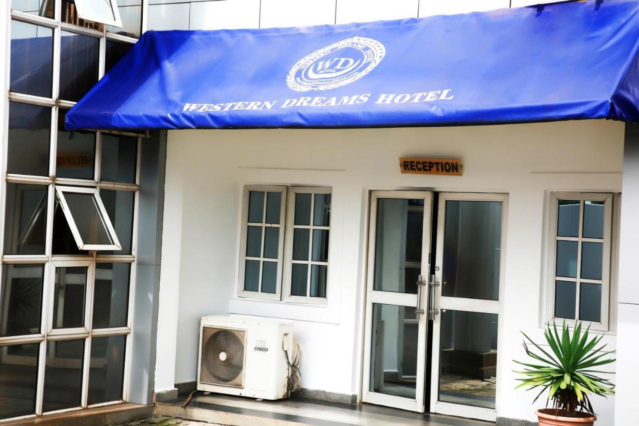 Western Dreams Hotel Abuja Exterior photo